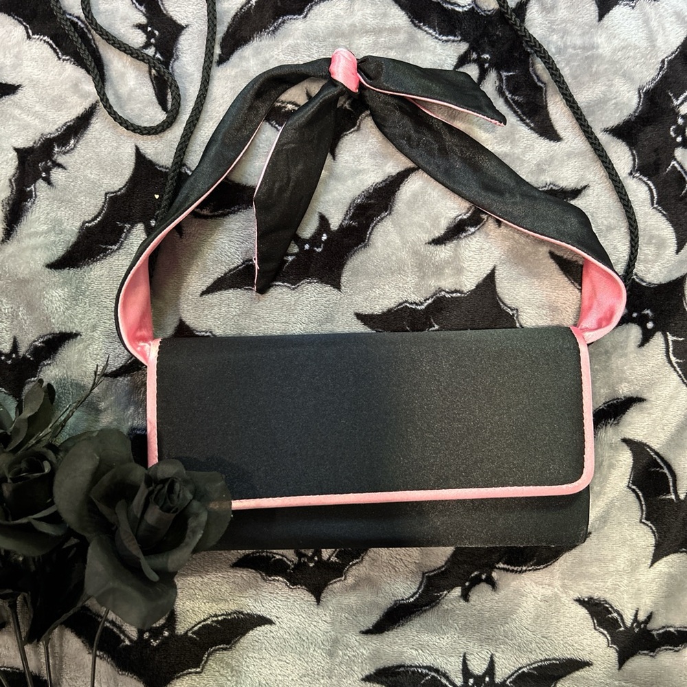 Claire's Black and Pink Clutch